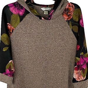 EUC-CHRISTOPHER BANKS FLORAL BLOCK TOP